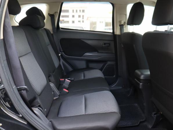 Mitsubishi Outlander III Рестайлинг 2 с пробегом 2015 года, цена 1 680 000 рублей, 203781 км, внедорожник, Автокод Объявления