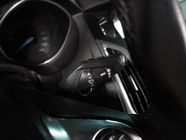 Ford Focus III с пробегом 2012 года, цена 959 000 рублей, 163394 км, хэтчбек, Автокод Объявления