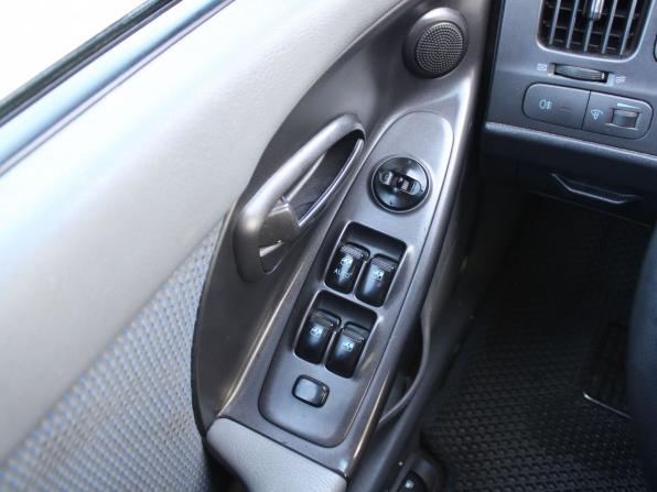 Hyundai Elantra III (XD2) Рестайлинг с пробегом 2005 года, цена 309 000 рублей, 205452 км, лифтбек, Автокод Объявления