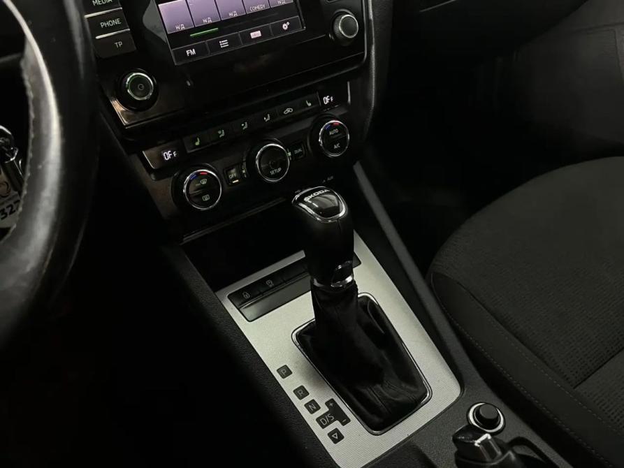 Skoda Octavia III (A7) Волгоград  - изображение 10