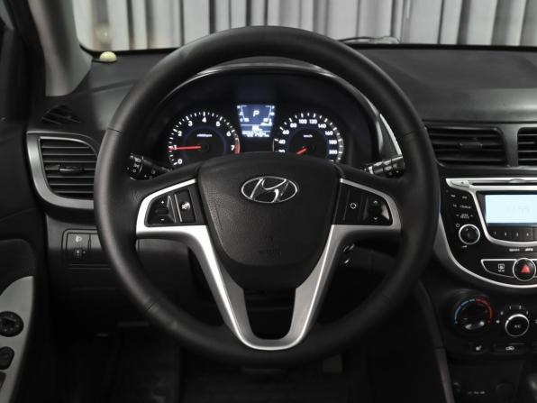 Hyundai Solaris I с пробегом 2012 года, цена 774 000 рублей, 227454 км, хэтчбек, Автокод Объявления