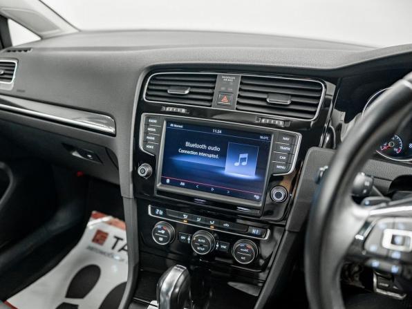 Volkswagen Golf VII с пробегом 2013 года, цена 1 257 000 рублей, 108650 км, хэтчбек, Автокод Объявления