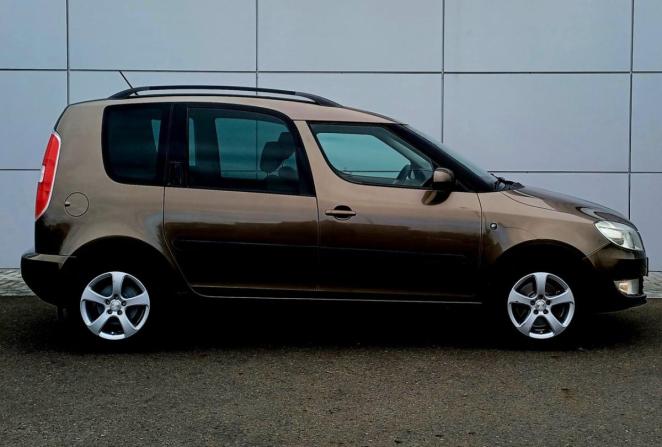 Skoda Roomster I Рестайлинг с пробегом 2012 года, цена 850 000 рублей, 147141 км, компактвэн, Автокод Объявления