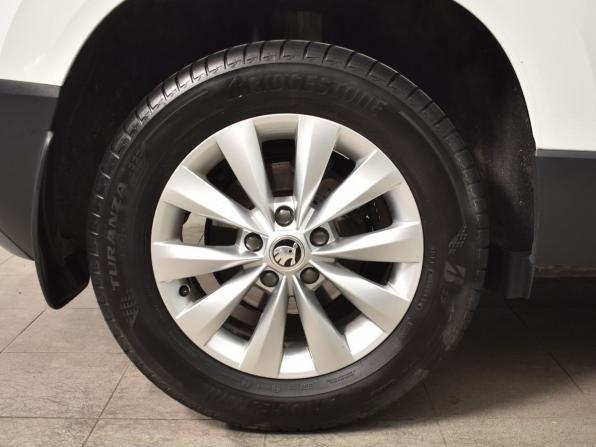 Skoda Karoq I с пробегом 2022 года, цена 2 475 995 рублей, 59586 км, внедорожник, Автокод Объявления