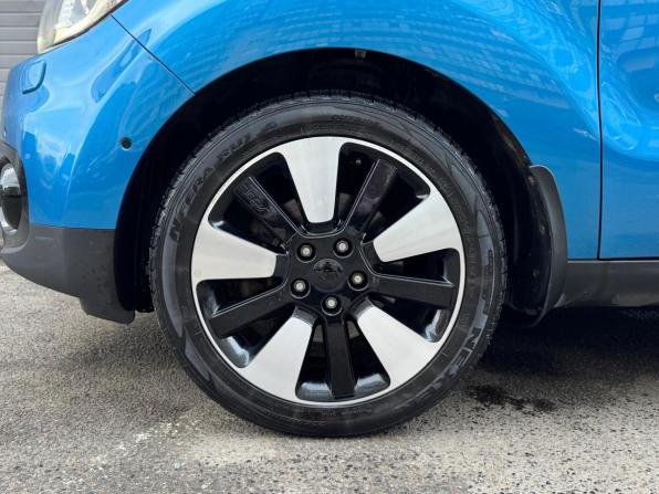 Kia Soul II Рестайлинг с пробегом 2018 года, цена 1 419 000 рублей, 170561 км, хэтчбек, Автокод Объявления