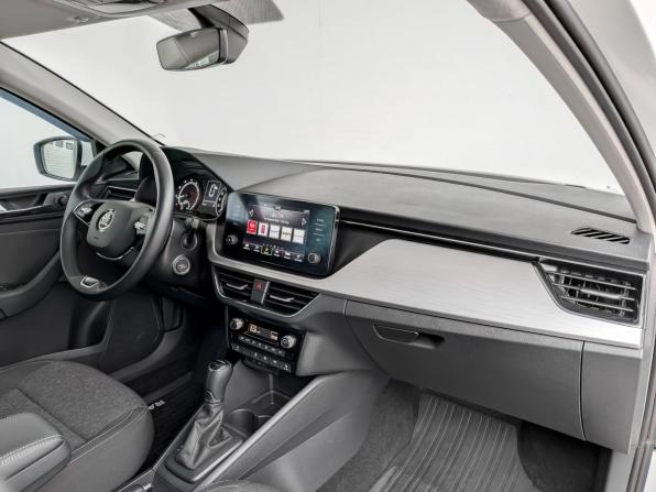 Skoda Rapid II с пробегом 2022 года, цена 2 100 000 рублей, 21714 км, лифтбек, Автокод Объявления
