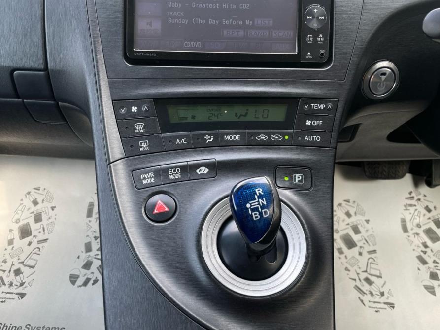 Toyota Prius III Рестайлинг (XW30) Краснодар  - изображение 15
