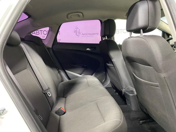 Opel Astra J Рестайлинг с пробегом 2013 года, цена 749 000 рублей, 184807 км, седан, Автокод Объявления