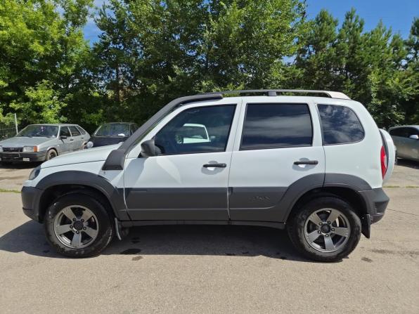 Chevrolet Niva I Рестайлинг с пробегом 2020 года, цена 850 000 рублей, 95797 км, внедорожник, Автокод Объявления