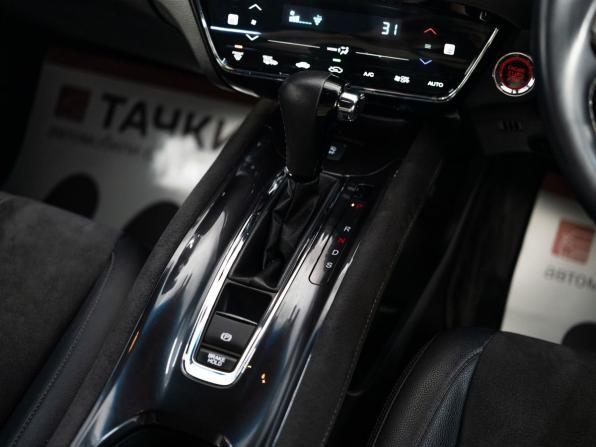 Honda Vezel I Рестайлинг с пробегом 2019 года, цена 1 950 500 рублей, 76201 км, внедорожник, Автокод Объявления