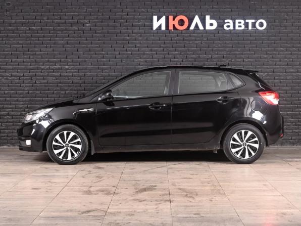 Kia Rio III Рестайлинг с пробегом 2017 года, цена 1 020 000 рублей, 117070 км, хэтчбек, Автокод Объявления