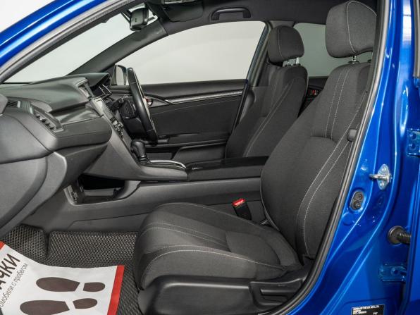 Honda Civic X с пробегом 2018 года, цена 1 980 500 рублей, 55000 км, хэтчбек, Автокод Объявления