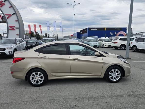 Hyundai Solaris I с пробегом 2013 года, цена 869 995 рублей, 168188 км, седан, Автокод Объявления