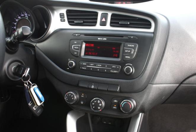 Kia Ceed II с пробегом 2013 года, цена 650 000 рублей, 275512 км, хэтчбек, Автокод Объявления