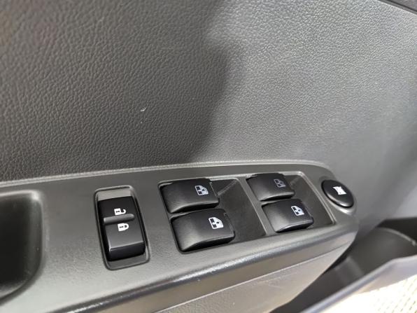 Chevrolet Spark III (M300) Рестайлинг с пробегом 2022 года, цена 1 300 000 рублей, 15213 км, хэтчбек, Автокод Объявления