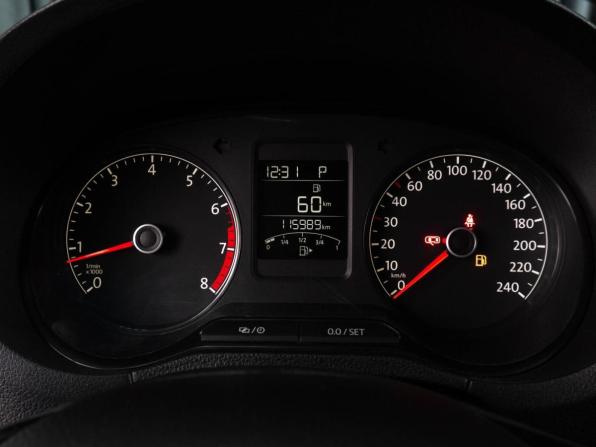 Volkswagen Polo V Рестайлинг с пробегом 2016 года, цена 1 289 000 рублей, 115989 км, седан, Автокод Объявления