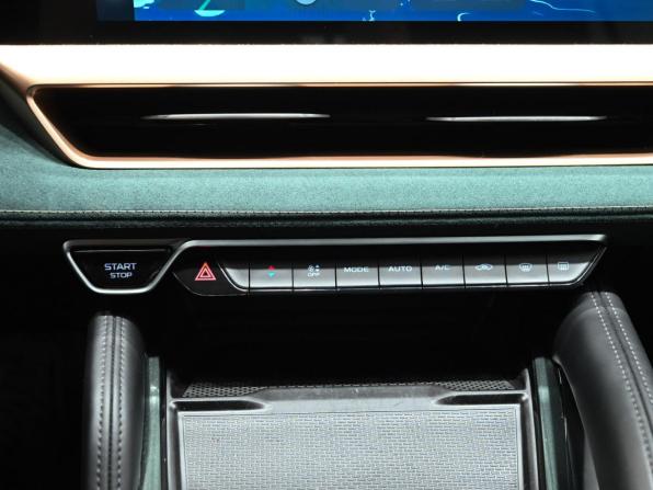 Geely Monjaro I с пробегом 2023 года, цена 3 750 000 рублей, 33712 км, внедорожник, Автокод Объявления