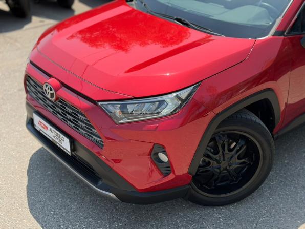 Toyota RAV4 V (XA50) с пробегом 2021 года, цена 2 990 000 рублей, 23411 км, внедорожник, Автокод Объявления