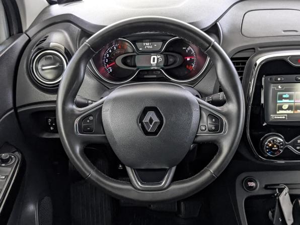 Renault Kaptur I с пробегом 2017 года, цена 1 499 000 рублей, 97681 км, внедорожник, Автокод Объявления