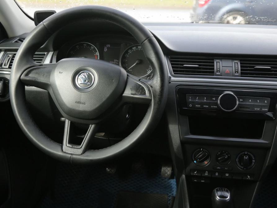 Skoda Rapid I Иваново  - изображение 14