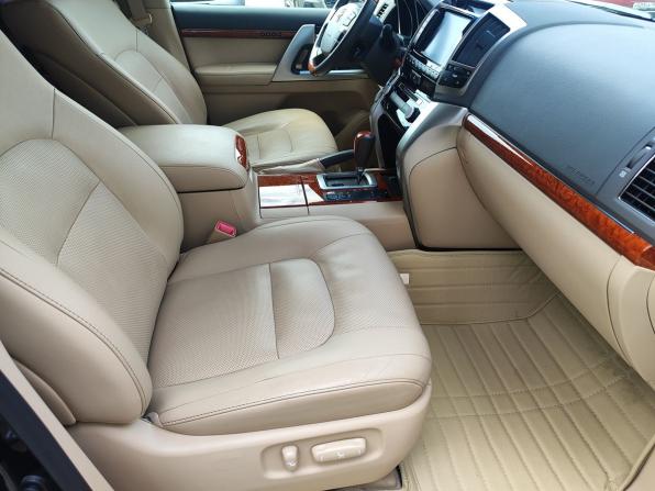 Toyota Land Cruiser 200 Series Рестайлинг 1 с пробегом 2014 года, цена 4 099 000 рублей, 162625 км, внедорожник, Автокод Объявления