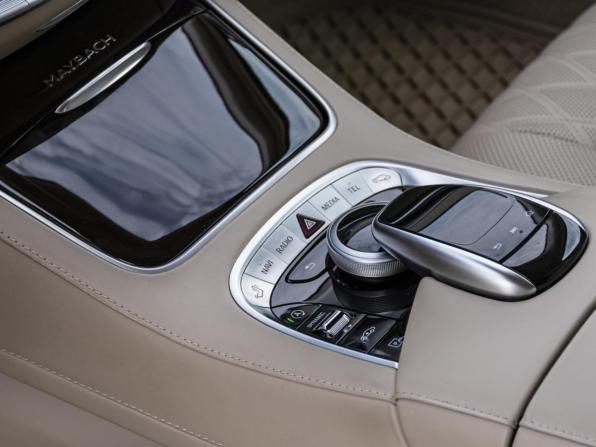 Mercedes-Benz Maybach S-Класс I (X222) Рестайлинг с пробегом 2019 года, цена 6 930 000 рублей, 111500 км, седан, Автокод Объявления