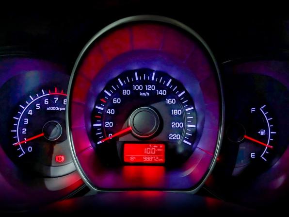 Kia Rio III Рестайлинг с пробегом 2016 года, цена 1 030 000 рублей, 98870 км, седан, Автокод Объявления