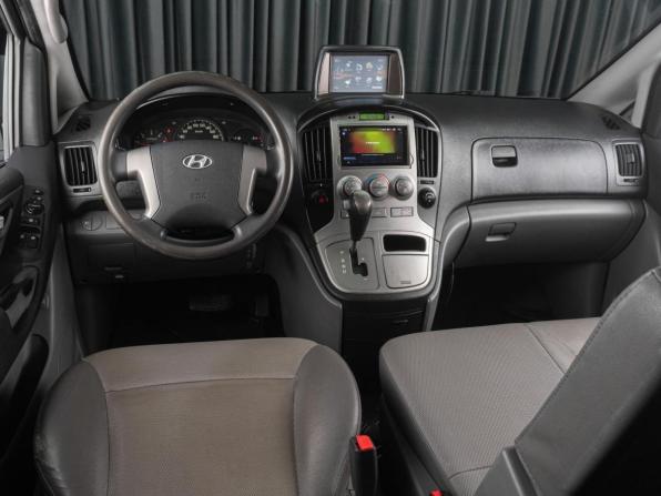 Hyundai Grand Starex I с пробегом 2011 года, цена 1 840 000 рублей, 276645 км, минивэн, Автокод Объявления