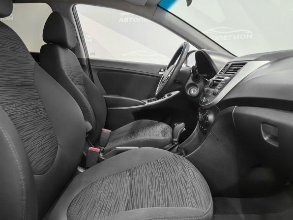 Hyundai Solaris I Рестайлинг с пробегом 2015 года, цена 850 000 рублей, 125312 км, хэтчбек, Автокод Объявления