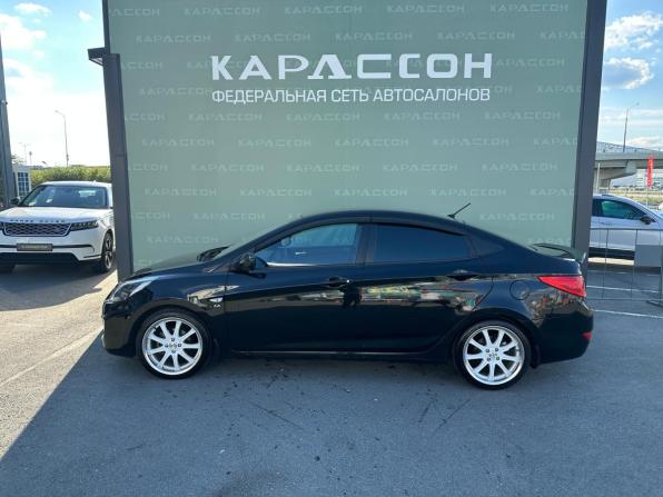 Hyundai Solaris I с пробегом 2013 года, цена 720 000 рублей, 190000 км, седан, Автокод Объявления