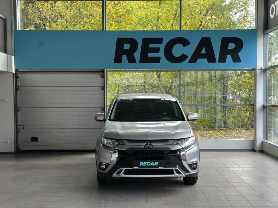 Mitsubishi Outlander III Рестайлинг 3 Санкт-Петербург  - изображение 8