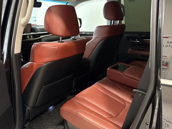 Lexus LX III Рестайлинг 2 с пробегом 2020 года, цена 10 400 000 рублей, 60877 км, внедорожник, Автокод Объявления