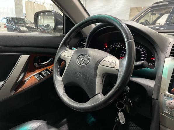 Toyota Camry VI (XV40) с пробегом 2008 года, цена 995 000 рублей, 244185 км, седан, Автокод Объявления