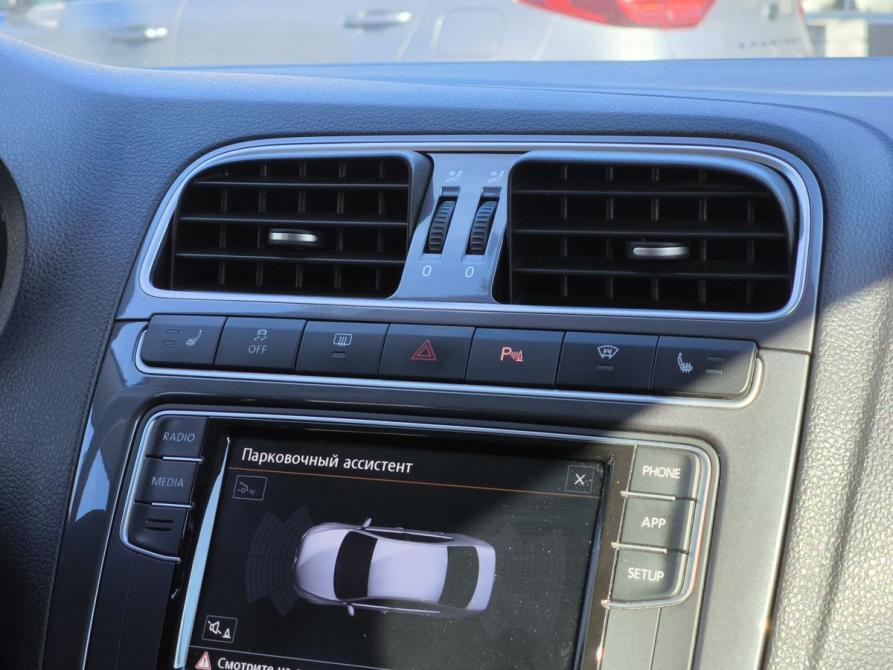 Volkswagen Polo V Рестайлинг Санкт-Петербург  - изображение 13