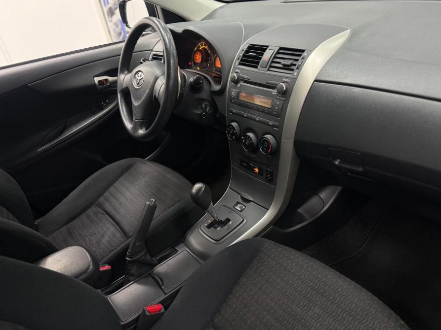 Toyota Corolla X (E140 E150) Казань  - изображение 12