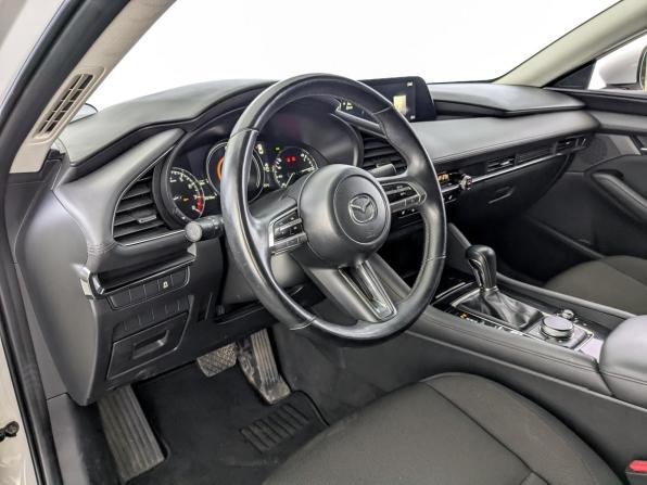 Mazda 3 IV (BP) с пробегом 2019 года, цена 1 965 000 рублей, 87602 км, седан, Автокод Объявления