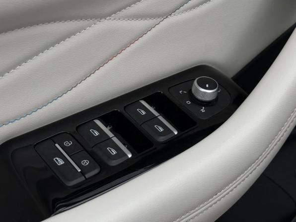 Geely Monjaro I с пробегом 2023 года, цена 2 700 000 рублей, 103236 км, внедорожник, Автокод Объявления