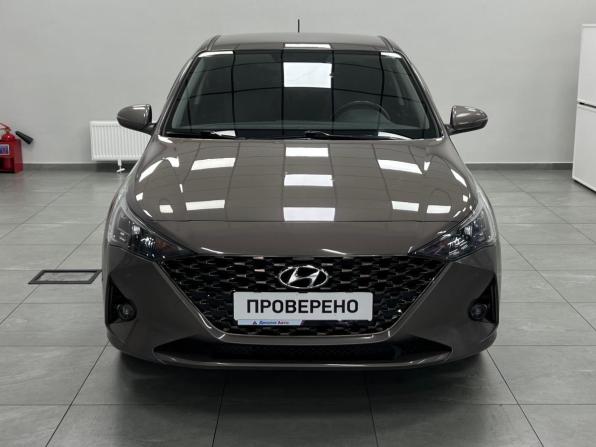 Hyundai Solaris II Рестайлинг с пробегом 2022 года, цена 1 820 000 рублей, 117239 км, седан, Автокод Объявления