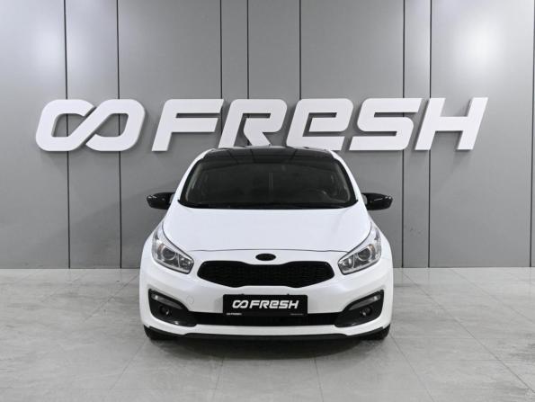 Kia Ceed II Рестайлинг с пробегом 2017 года, цена 1 249 030 рублей, 158447 км, хэтчбек, Автокод Объявления