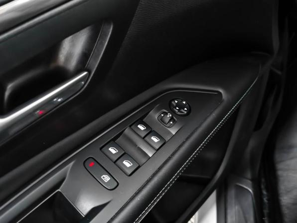 Peugeot 3008 II Рестайлинг с пробегом 2021 года, цена 1 950 000 рублей, 136425 км, внедорожник, Автокод Объявления