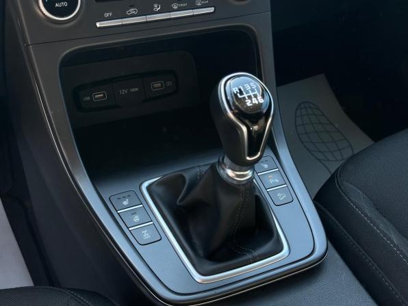Hyundai Creta II с пробегом 2021 года, цена 2 150 000 рублей, 122000 км, внедорожник, Автокод Объявления