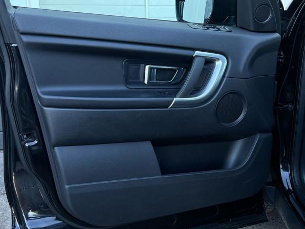 Land Rover Discovery Sport I с пробегом 2017 года, цена 2 370 000 рублей, 136523 км, внедорожник, Автокод Объявления