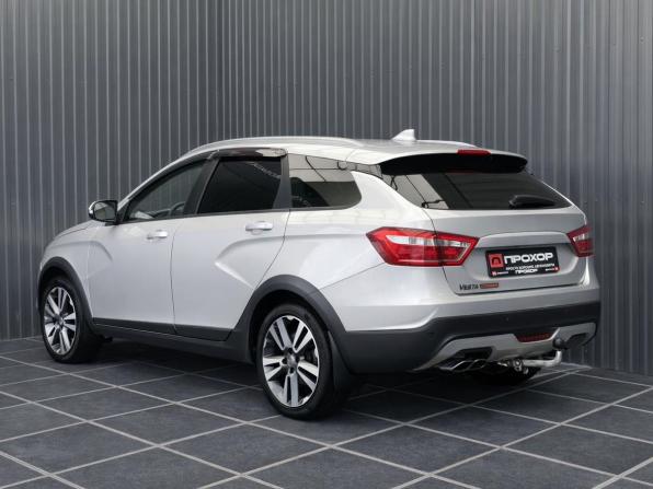 Lada (ВАЗ) Vesta I с пробегом 2018 года, цена 1 207 000 рублей, 47204 км, универсал, Автокод Объявления