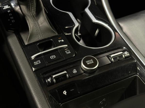 Kia K5 III с пробегом 2022 года, цена 2 575 000 рублей, 88704 км, седан, Автокод Объявления