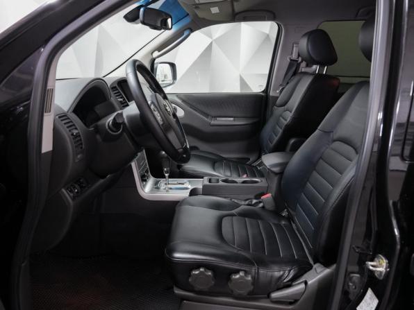 Nissan Pathfinder III Рестайлинг с пробегом 2013 года, цена 1 797 000 рублей, 177000 км, внедорожник, Автокод Объявления