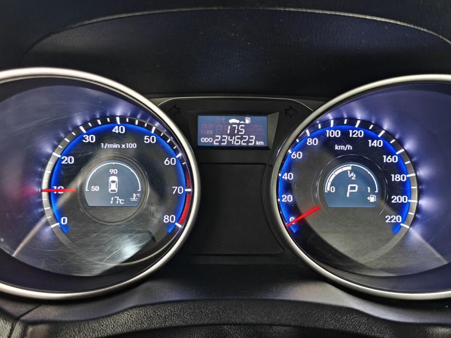 Hyundai ix35 I Москва  - изображение 13