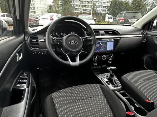 Kia Rio IV с пробегом 2018 года, цена 1 065 000 рублей, 171219 км, хэтчбек, Автокод Объявления