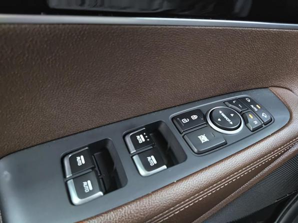 Kia Sorento III Prime Рестайлинг с пробегом 2019 года, цена 3 099 000 рублей, 104562 км, внедорожник, Автокод Объявления