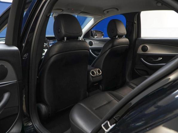 Mercedes-Benz E-Класс V (W213 S213 C238) с пробегом 2019 года, цена 2 963 050 рублей, 90946 км, седан, Автокод Объявления