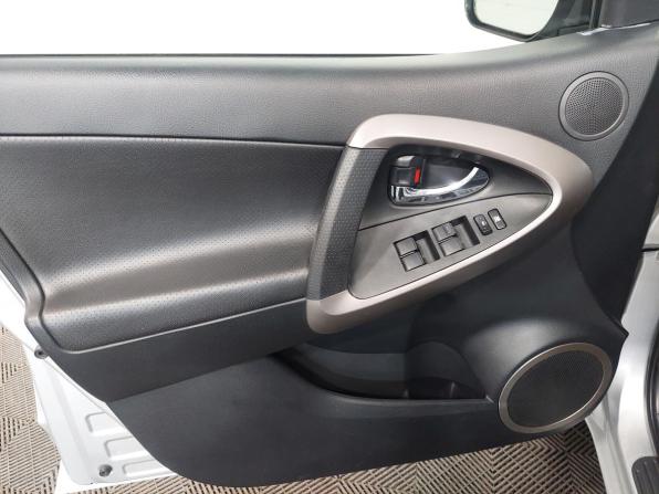 Toyota RAV4 III (XA30) с пробегом 2006 года, цена 1 110 000 рублей, 131000 км, внедорожник, Автокод Объявления